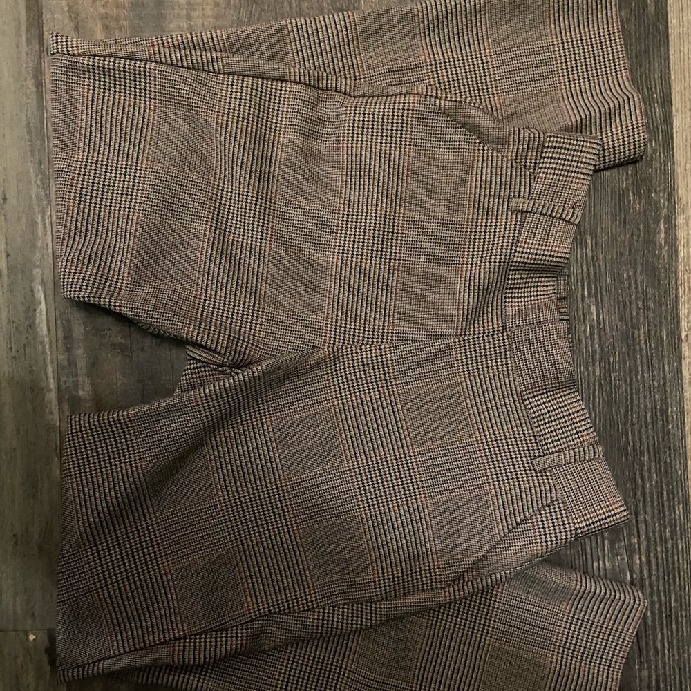 JOGGER WAIST PLAID TROUSERS BLACK & RED. Sz: xs